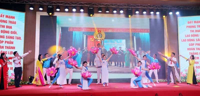 <span>Chương trình văn nghệ.</span>