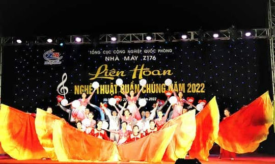 “Tự hào non sông Việt Nam” là phần thi của Phân xưởng A4.