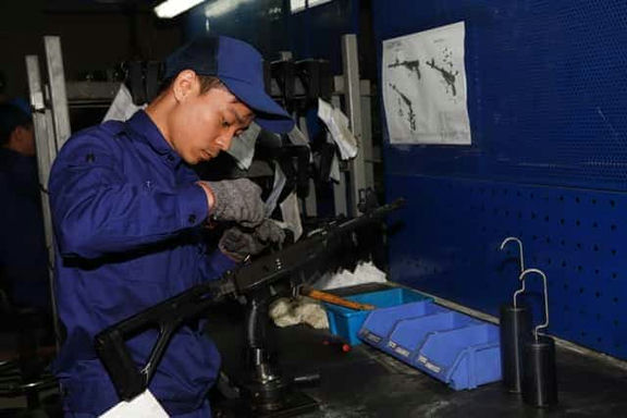 Tổng lắp súng bộ binh thế hệ mới.