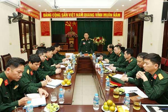 Thủ trưởng Binh chủng Công binh đánh giá, kết luận các nội dung kiểm tra.