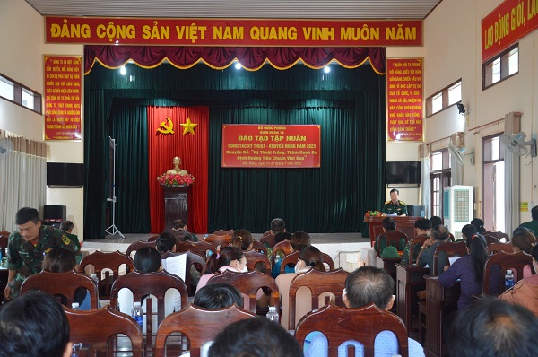 Trung đoàn 720 tập huấn chăm sóc cây trồng theo tiêu chuẩn VietGAP