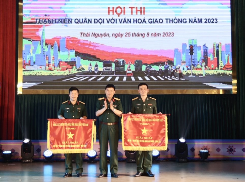 Hội thi “Thanh niên Quân đội với văn hóa giao thông” năm 2023