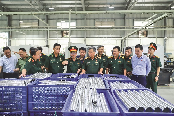 Hoàn thiện thể chế xây dựng và phát triểnngành Công nghiệp quốc phòng lưỡng dụng, hiện đại