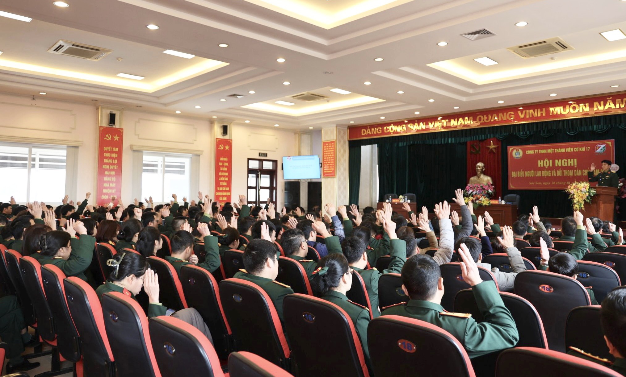 Nhà máy Z117: Doanh thu năm 2023 đạt hơn 1.000 tỷ đồng