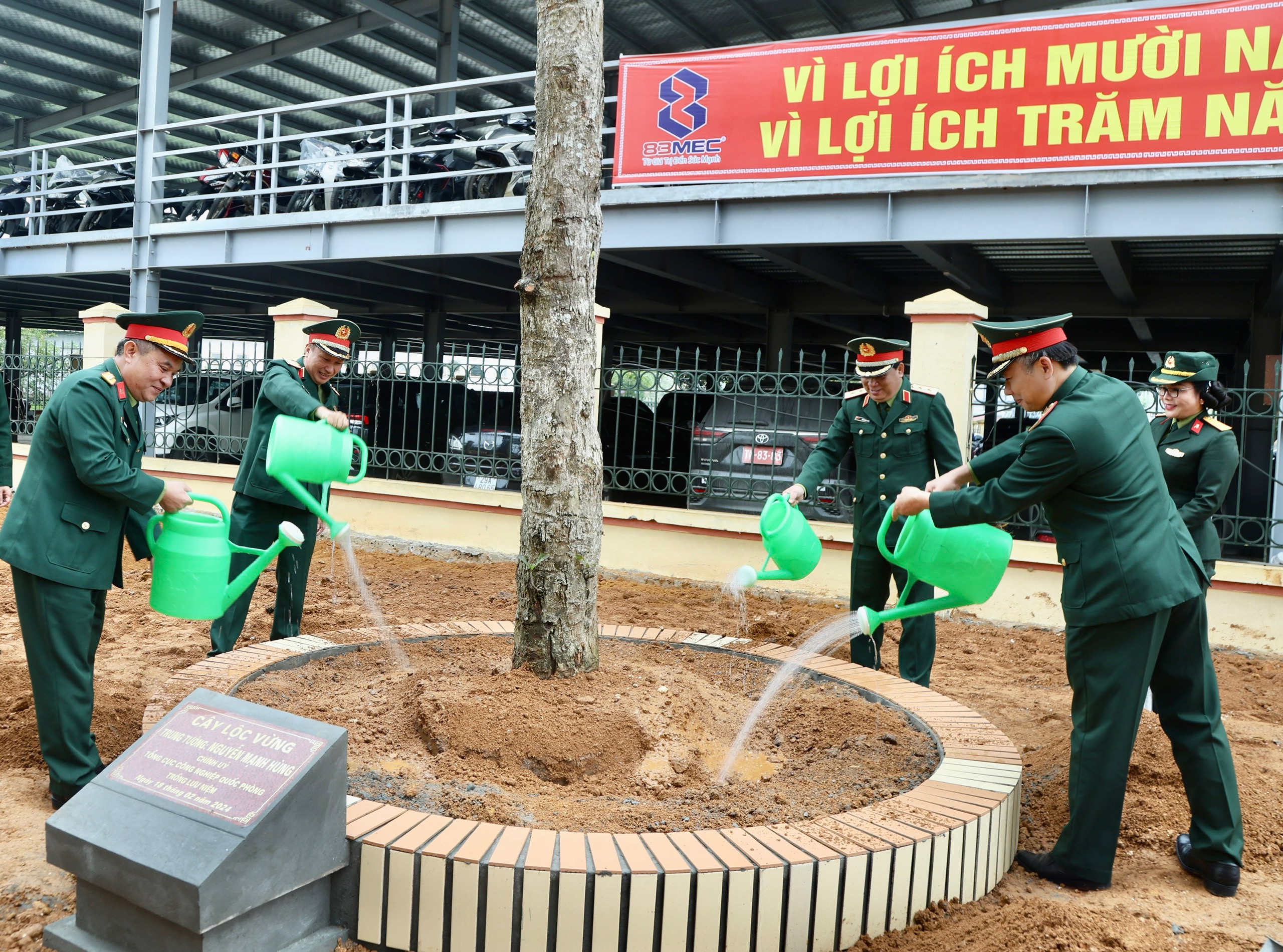 Tổng cục Công nghiệp quốc phòng ra quân hưởng ứng phong trào “Tết trồng cây đời đời nhớ ơn Bác Hồ”