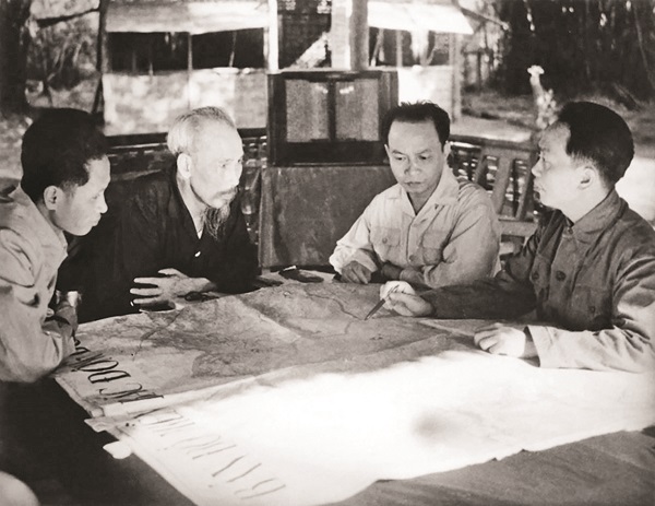 Bản lĩnh Hồ Chí Minh qua những dấu ấn cách mạng Việt Nam