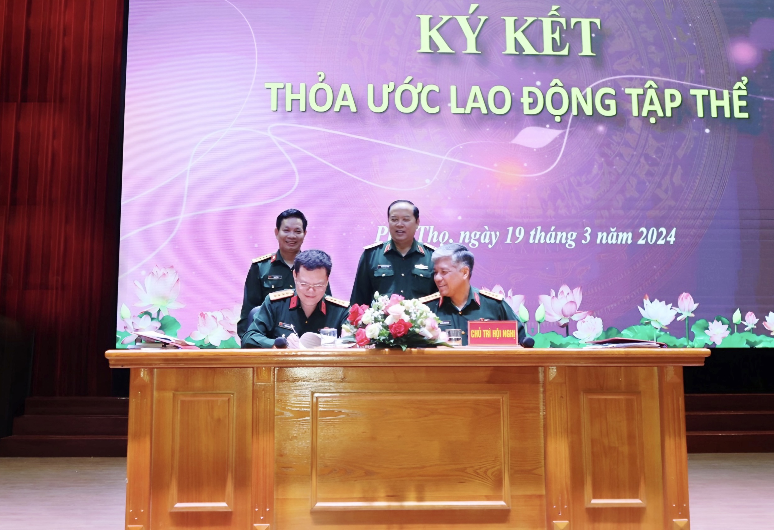 Nhà máy Z121 tích cực mở rộng thị trường trong nước và xuất khẩu pháo hoa