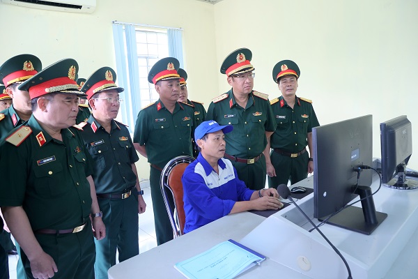 Nhà máy Z114 cần chủ động tham mưu xây dựng cụm công nghiệp  quốc phòng phía Nam