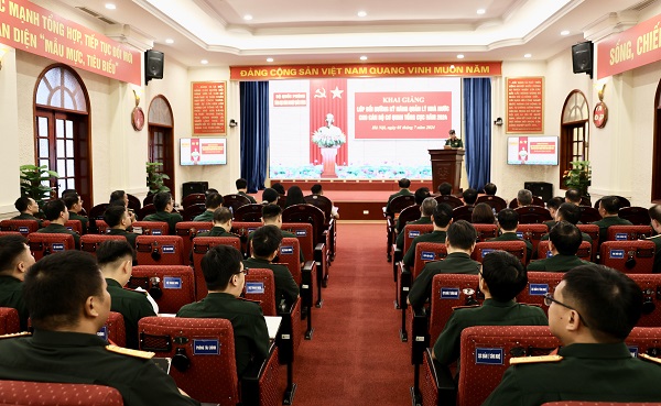 Khai giảng lớp bồi dưỡng kỹ năng quản lý Nhà nước cho cán bộ cơ quan Tổng cục Công nghiệp quốc phòng