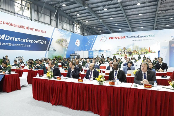 Hợp tác công nghiệp quốc phòng Việt Nam - Vương Quốc Anh